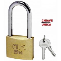 Lucchetto City Basic ottone ARCO LUNGO a chiave UNICA KA 50mm ISEO - Iseo lucchetto City Basic Aditus, arco lungo, corpo in ott