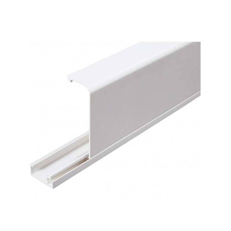 Canalina tipo battiscopa 2 mt mm mm 32x35 Bianca VEMER SPA - Canalina a battiscopa che consente una pratica installazione dell' Canalina tipo battiscopa 2 mt mm mm 32x35 Bianca VEMER SPA - Canalina a battiscopa che consente una pratica installazione dell'